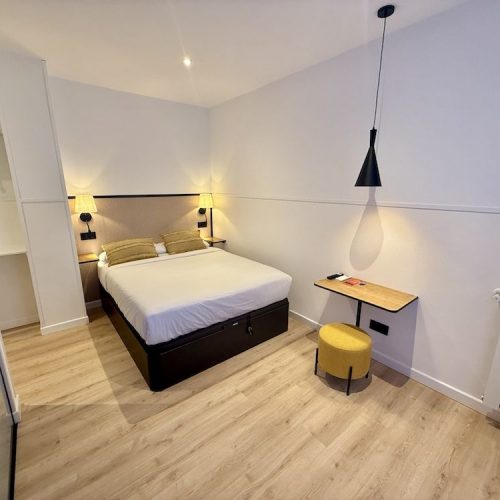 Habitación doble con balcón