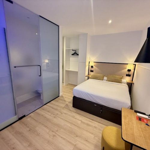 Habitación doble con balcón