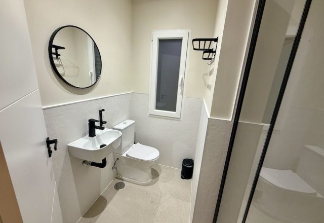 Habitación familiar con balcón