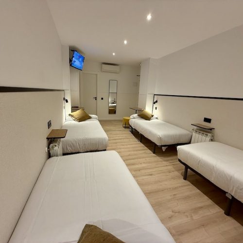 Habitación familiar con balcón