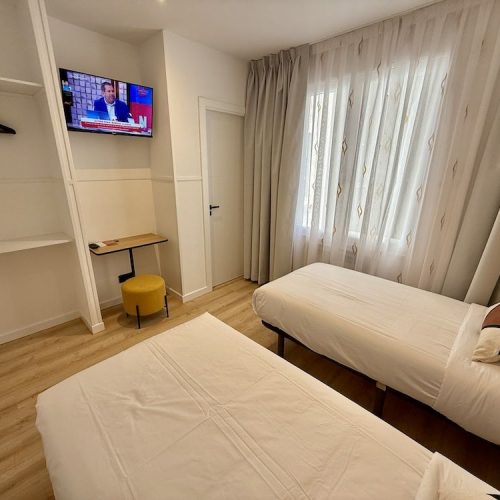 Habitación twin con baño